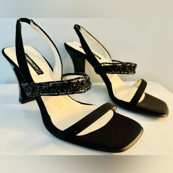 CLAUDIA CIUTI Black Hand-Beaded Silk Open-Toed Sandals Heels Pumps